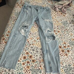Womens Size 2 Boyfriend Jeans